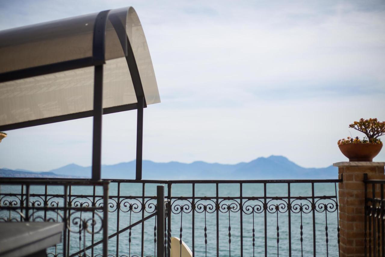 Il Richiamo Del Mare Vila Nápoles Exterior foto