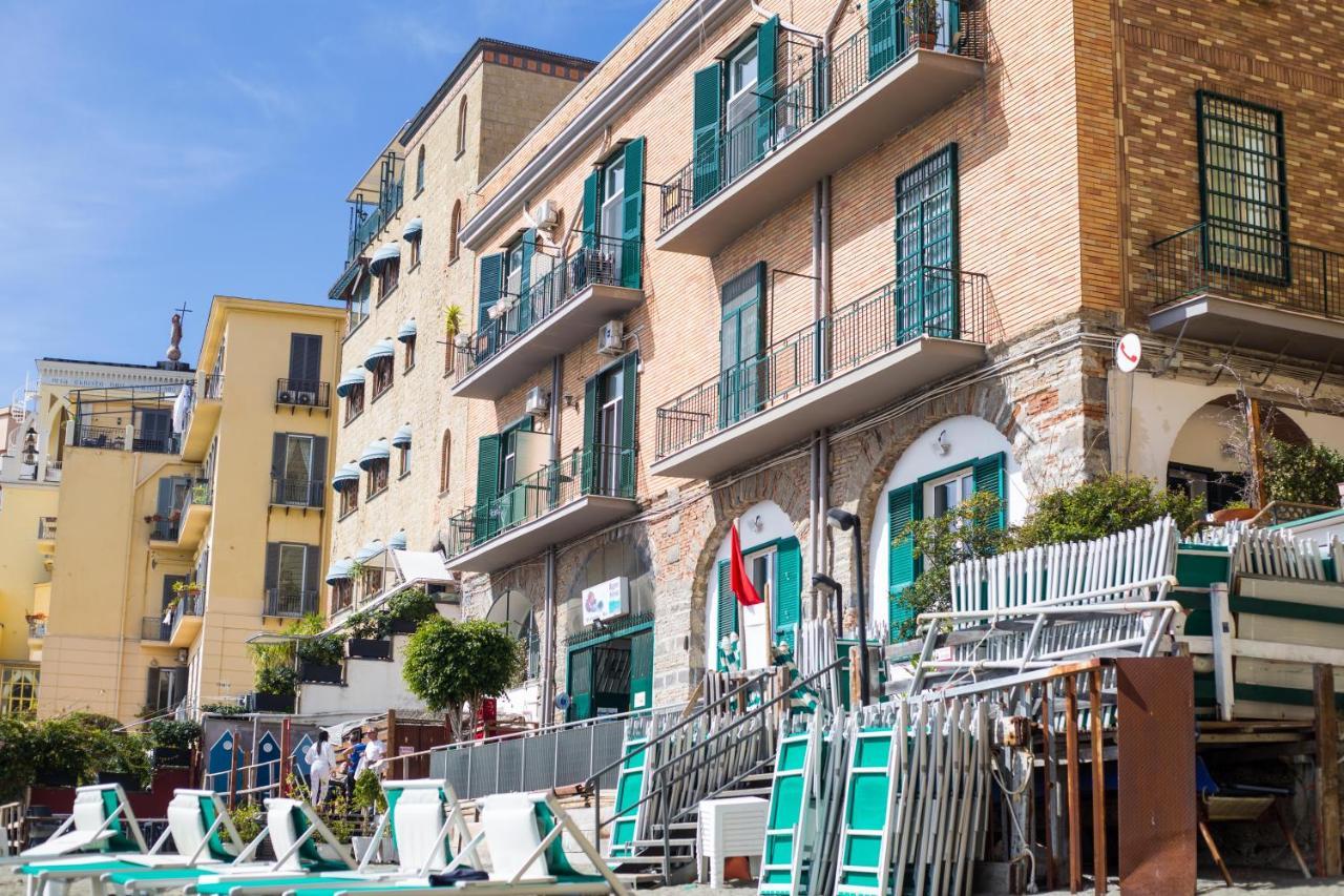Il Richiamo Del Mare Vila Nápoles Exterior foto